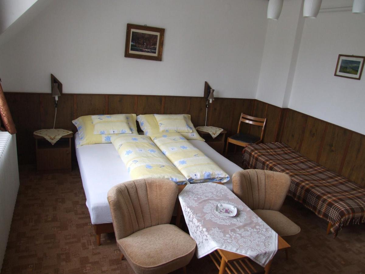 Révész Vendégház Harkány Quarto foto
